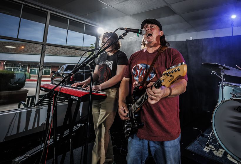 Brian & the Duvettes photo 12