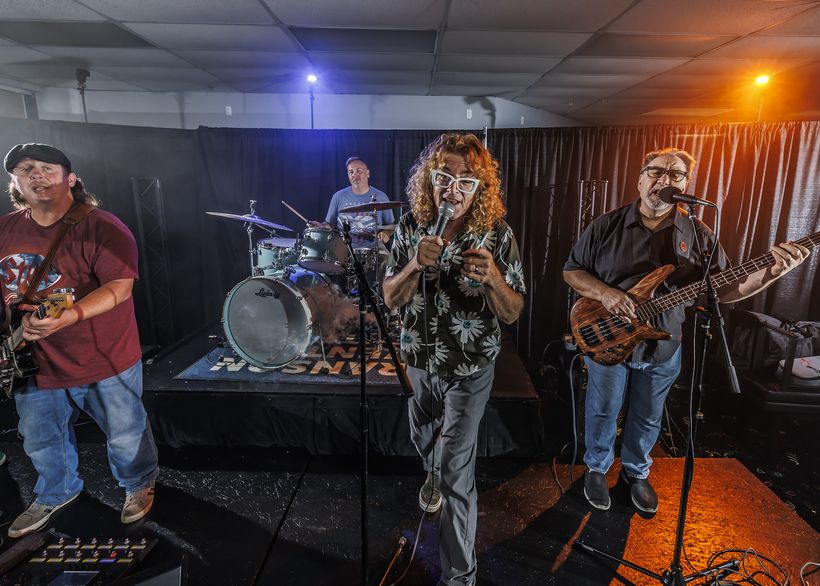 Brian & the Duvettes photo 13